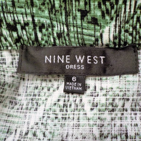 *Green Nine West Peplum Dress- Size M - Picture 7 of 7